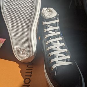 Louis Vuitton Black Heart Sneaker